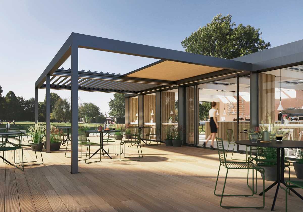 Lamellendach mit Stoffdach Lamellendach mit beigem Stoffdach